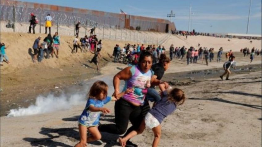 Captan a pequeña niña de 7 años que camina sola en la frontera para llegar a Estados Unidos