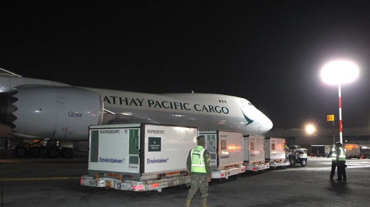 Covid-19: Nuevo lote de un millones de vacunas de Sinovac llegan a México