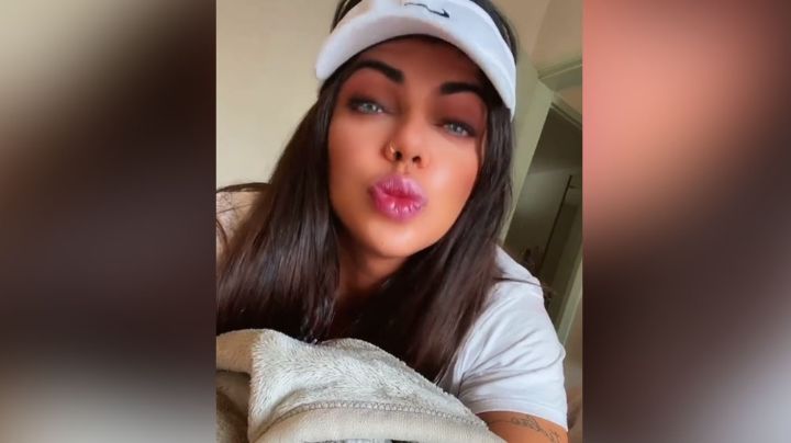 Suzy Cortez deja boquiabiertos a fans al mostrar sus habilidades para el patinaje