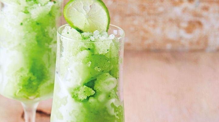 Refréscate en esta primavera con un sencillo y delicioso frappé de mojito