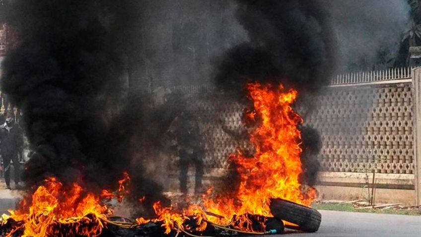 FUERTES IMÁGENES: Casi 100 personas muertas por protestas en Birmania; 3 eran niños