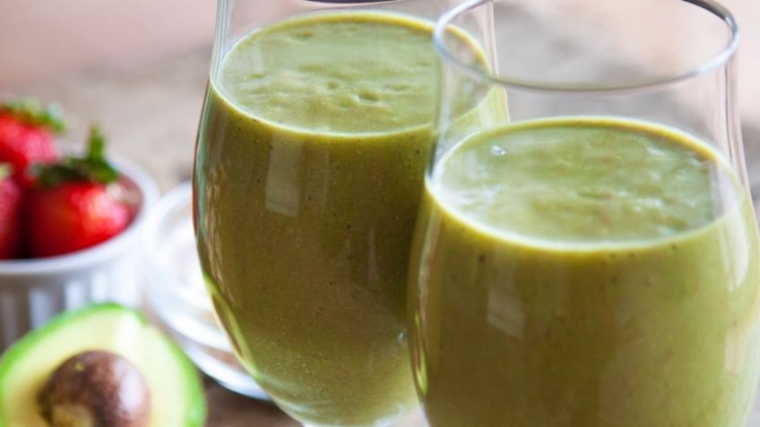 ¿Te duele la cabeza? Alivia el malestar con este licuado de arroz y aguacate