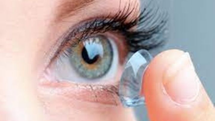 ¡Cuidado! Utilizar lentes de contactos en la ducha podría hacerte perder la vista