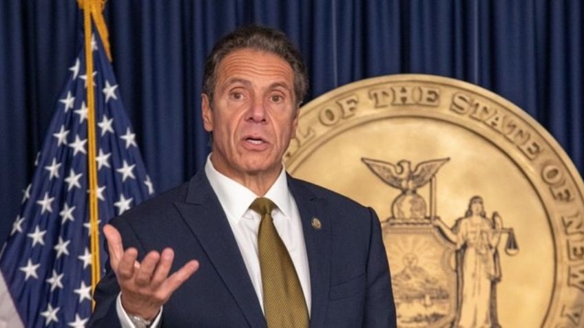 Gobernador de NY suma una demanda más por acoso sexual; mujer asegura tener FOTO de la agresión