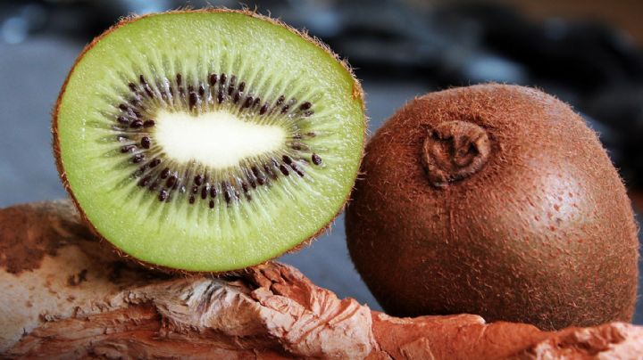 ¿Es la fuente de la juventud? Descubre algunos impactantes beneficios del kiwi