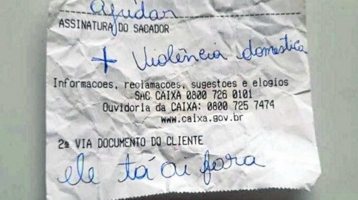 "¿Puedes ayudarme?": Mujer pide auxilio con un ticket; sufría violencia doméstica