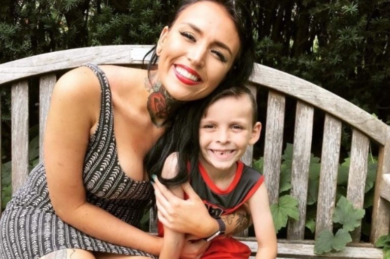 Hillarie Galazka murió protegiendo a sus hijos