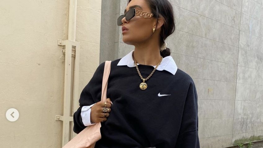 Moda juvenil 2021: Descubre cómo llevar un 'outfit' con suéter 'oversize' y falda