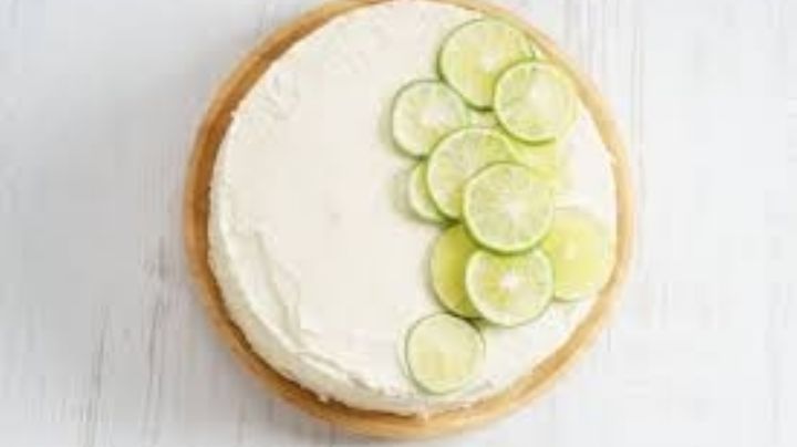 ¡Cremoso y exquisito! Prueba este mousse de carlota de limón y maravilla a tu paladar