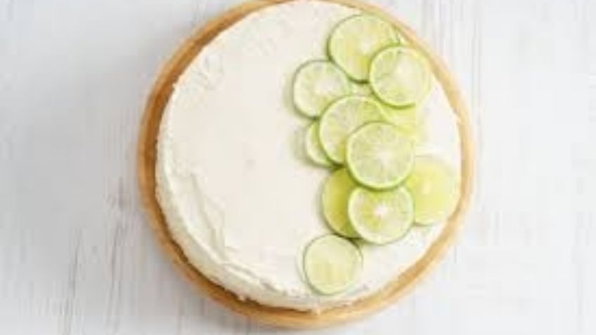 ¡Cremoso y exquisito! Prueba este mousse de carlota de limón y maravilla a tu paladar