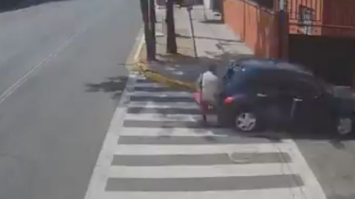 VIDEO: ¡Injusticia! Atropellan a abuelita y la dejan tirada en el asfalto; el responsable huyó