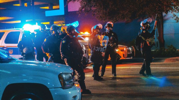 Sangriento hallazgo: 3 hombres van a baile y no regresan; los encuentran baleados en la calle