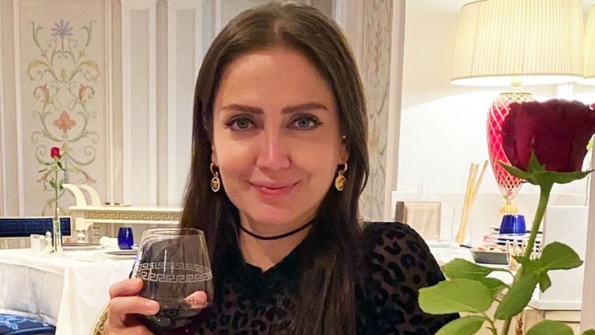 Celia Lora se va de vacaciones a Tulum y sorprende con espectacular bañador blanco