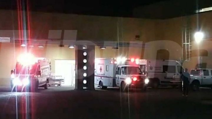 Lo acribillan y se hace pasar por militar en el hospital; hallan 'cuernos de chivo' en su auto
