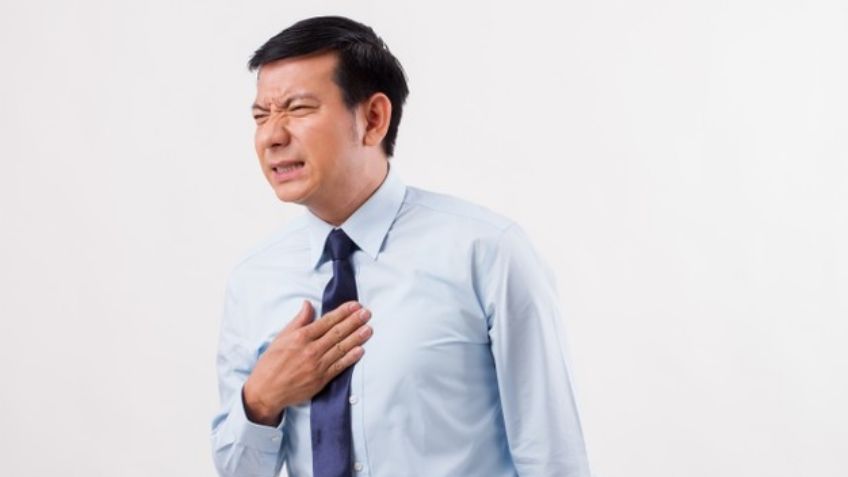 Combate el molesto reflujo con estos 5 saludables hábitos recomendados por expertos
