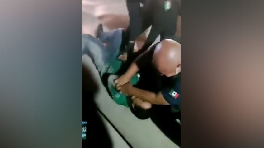 VIDEO: Funcionario abusa de una niña en Jalisco y policías golpean al padre por denunciar