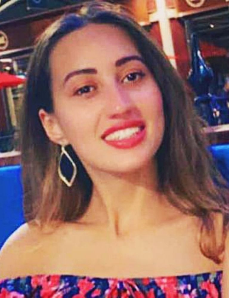 Amira Khadla firmó un contrato para no engordar