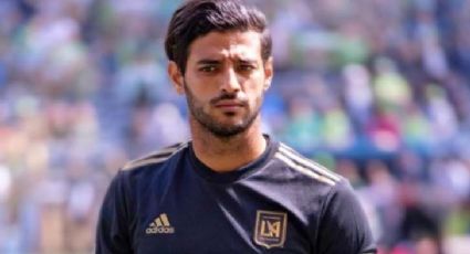 VIDEO: Carlos Vela 'explota' contra su técnico tras ser sustituido al minuto 20