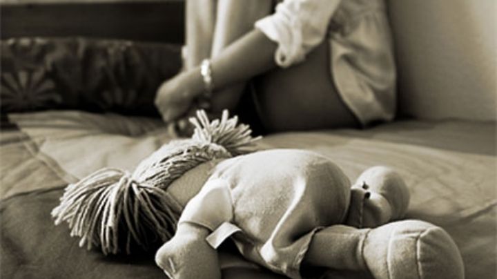 Hombre viola múltiples veces a menor en SLP; la amenaza con lastimar a su familia