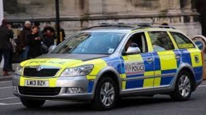 Arrestan a joven de 21 años por chocar contra un agente de la Policía e intentar huir