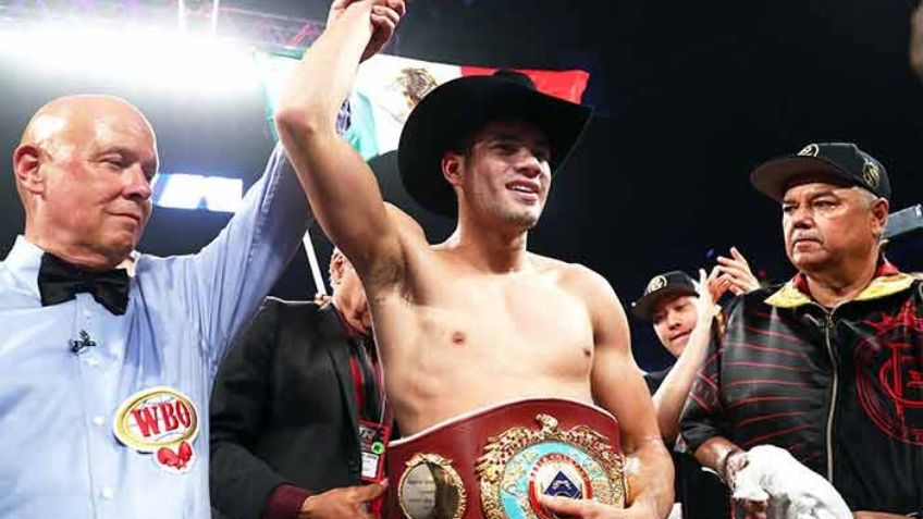 El 'Zurdo' Ramírez se mediría ante Sullivan Barrera en pelea de eliminatoria