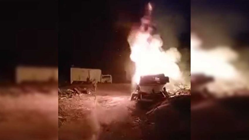 Guaymas: Voraz incendio aterroriza al sector Playitas y consume una embarcación