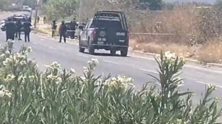 VIDEO: Policías se enfrentan contra civiles que sacaron a un herido del hospital en Celaya