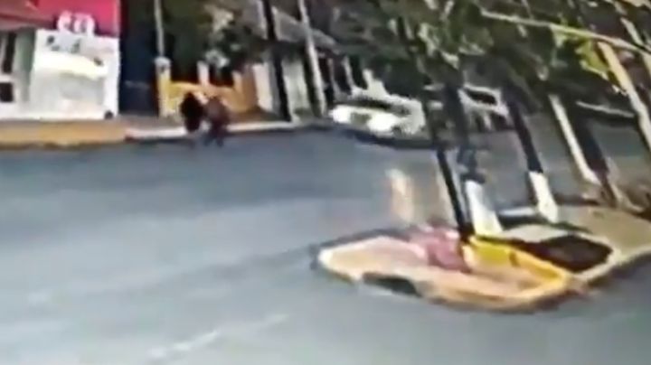 FUERTE VIDEO: ¡Brutal accidente! Menor de 16 años atropella y mata a pareja de ancianos