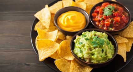 Prepara estos ricos nachos veganos y sorprende a tu paladar con su sabor