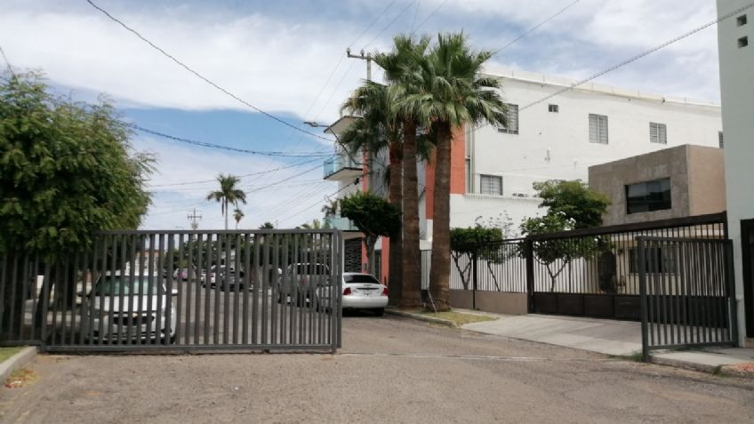 Sonora: Cierre de calle provoca conflicto vecinal en la capital del estado