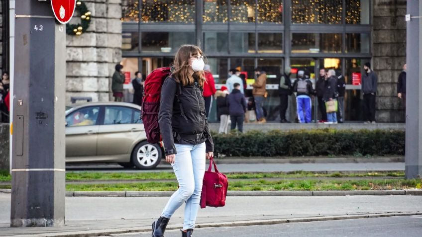 ¿Adiós al cubrebocas? Expertos anuncian cuándo podrían dejar de usarse en Reino Unido