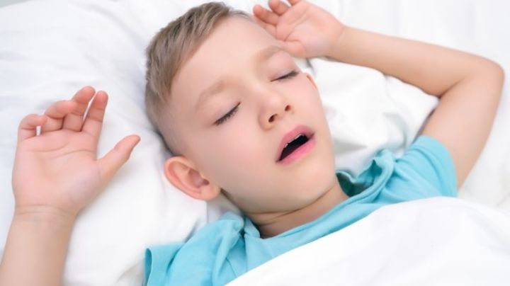 ¿Haz dormido con la boca abierta? Identifica las consecuencias que tiene para la salud