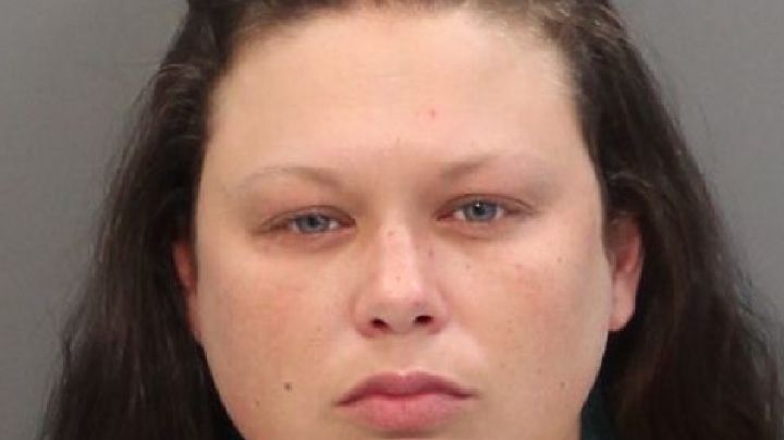 Sentencian a madre despiadada por abusar sexualmente de su hijo y su perro; lo grabó todo