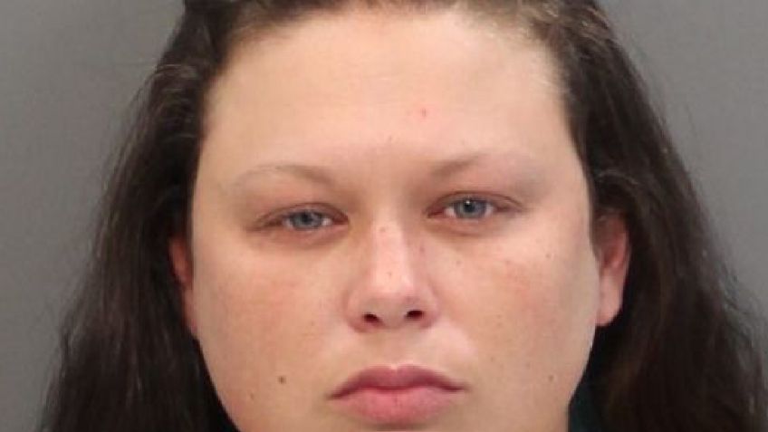 Sentencian a madre despiadada por abusar sexualmente de su hijo y su perro; lo grabó todo