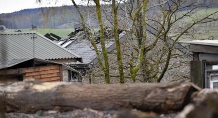 Extraña muerte: Hombre rico es hallado sin vida ; provocaría incendio y se suicidaría