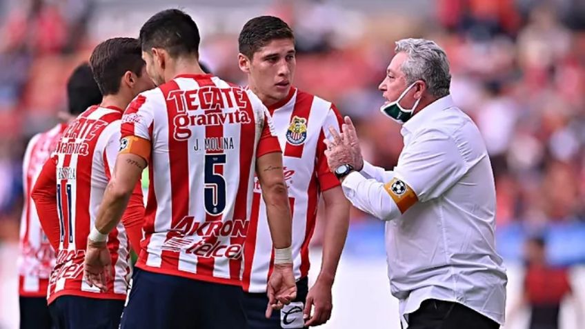 Vucetich no se confía; quiere ir van paso a paso con las Chivas en busca del título