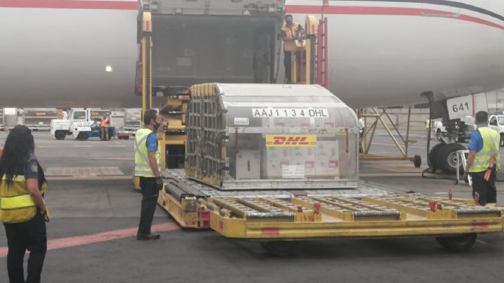 ¡Buenas noticias! Llega lote de 500 mil vacunas contra Covid-19 de Pfizer a México 