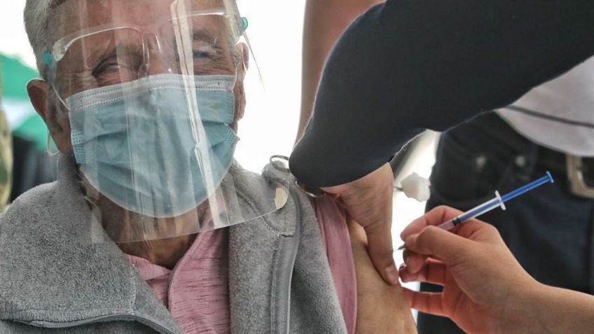 Expertos trabajan en una nueva vacuna contra el Covid-19; está hecha con huevos de gallina