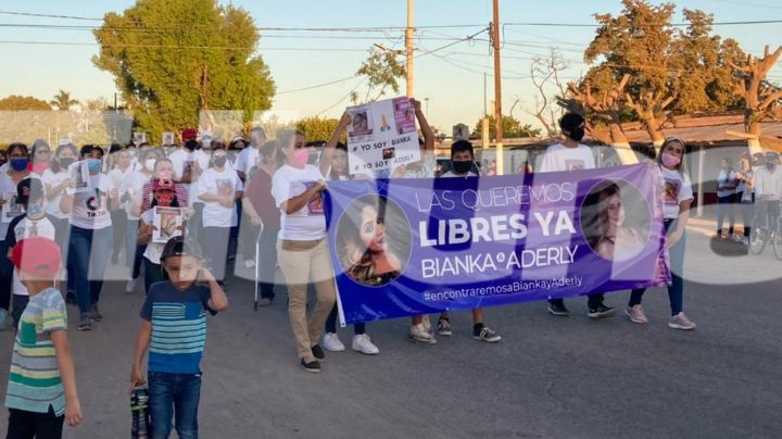 Cajeme: Familiares de las hermanas Mendoza se manifiestan en Quetchehueca