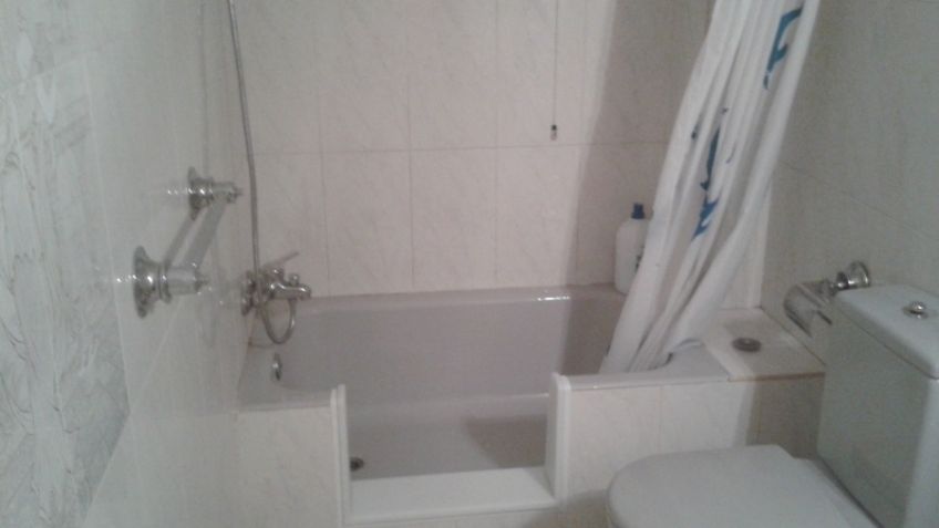 Tragedia: Anciana, de 80 años,  es hallada muerta en su bañera; conocía al 'asesino'