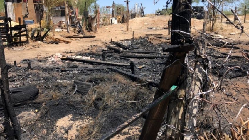 Hermosillo: Hombre pierde todo mientras trabajaba tras un voraz incendio que consumió su casa