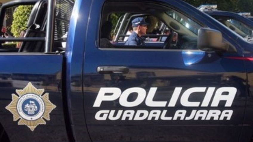 Desnuda y dentro de una maleta, hallan el cadáver de una mujer; otra víctima fue tirada en un petate