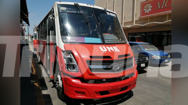 Solicita retirar distintivos de algunas unidades del transporte público en Hermosillo