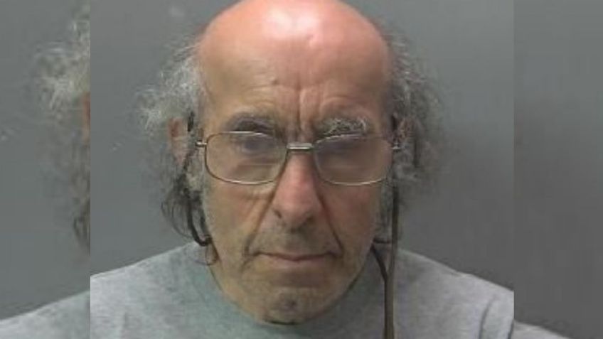 Engaña y ata de manos y piernas a una vendedora para violarla; la amenazó con una navaja