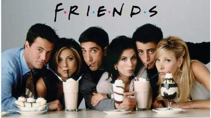 Policías utilizan FOTO de 'Friends' para crear consciencia del Covid-19 y se vuelve viral