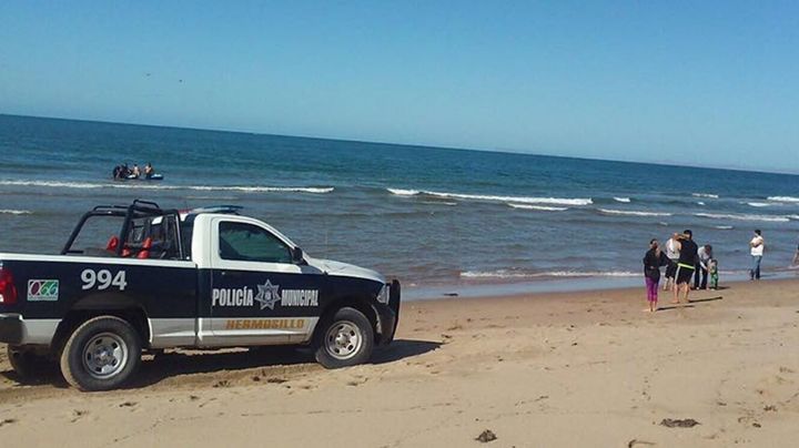 Pescadores hallan cuerpo flotante en mar de Sonora; estaba en avanzado estado descomposición