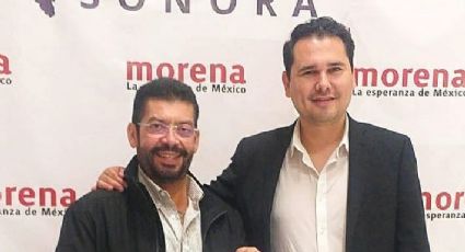 FOTO: Perro orina a candidato de Morena a alcaldía de Navojoa durante mítin y se vuelve viral