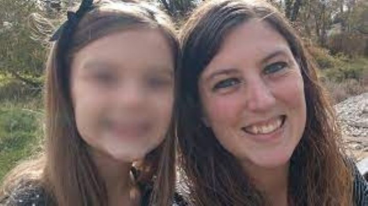 Madre hace pasar a su hija por enferma terminal para reunir dinero e irse de viaje por años