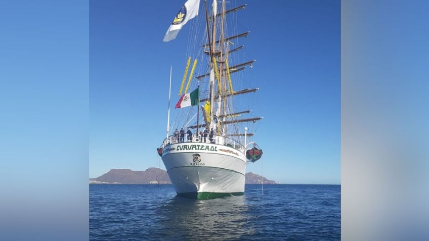 Guaymas: Buque Cuauhtémoc causa expectación en habitante de San Carlos