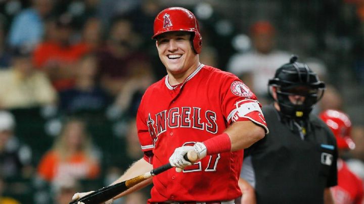¡Alerta en Los Ángeles! Mike Trout se lesiona y estará fuera de acción por 6-8 semanas